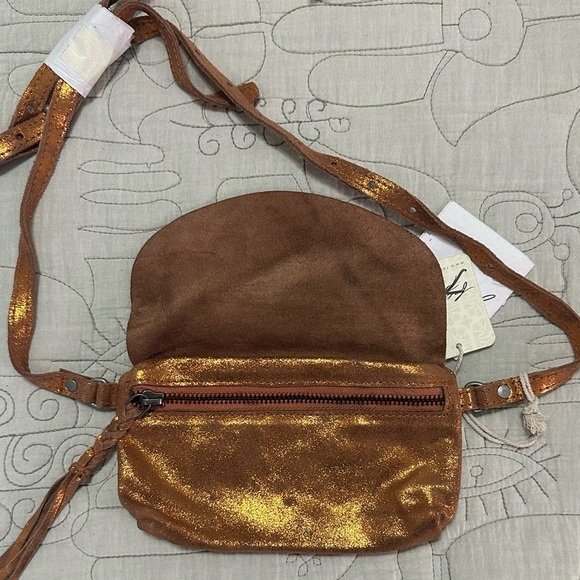 NWT We The Free Rider Pyrite Crossbody Sun Stone Orange Small Bag - Picture 4 of 7